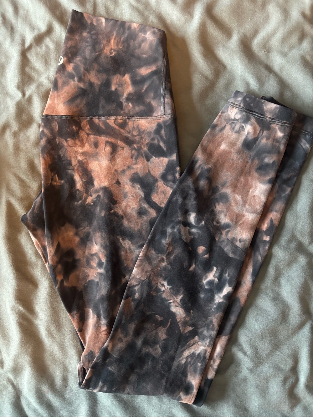 lululemon athletica Tie-Dye Leggings in Brown and Black